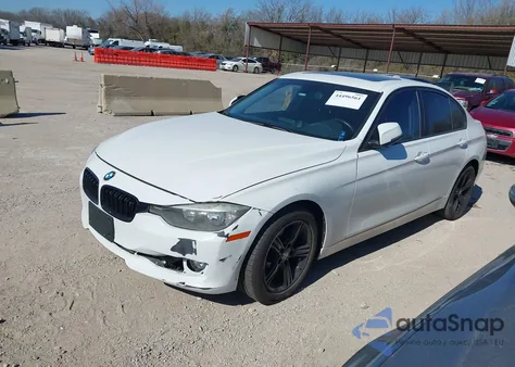 2015 BMW 320I xDrive z USA, uszkodzony, nr VIN WBA3C3G50FNS74542